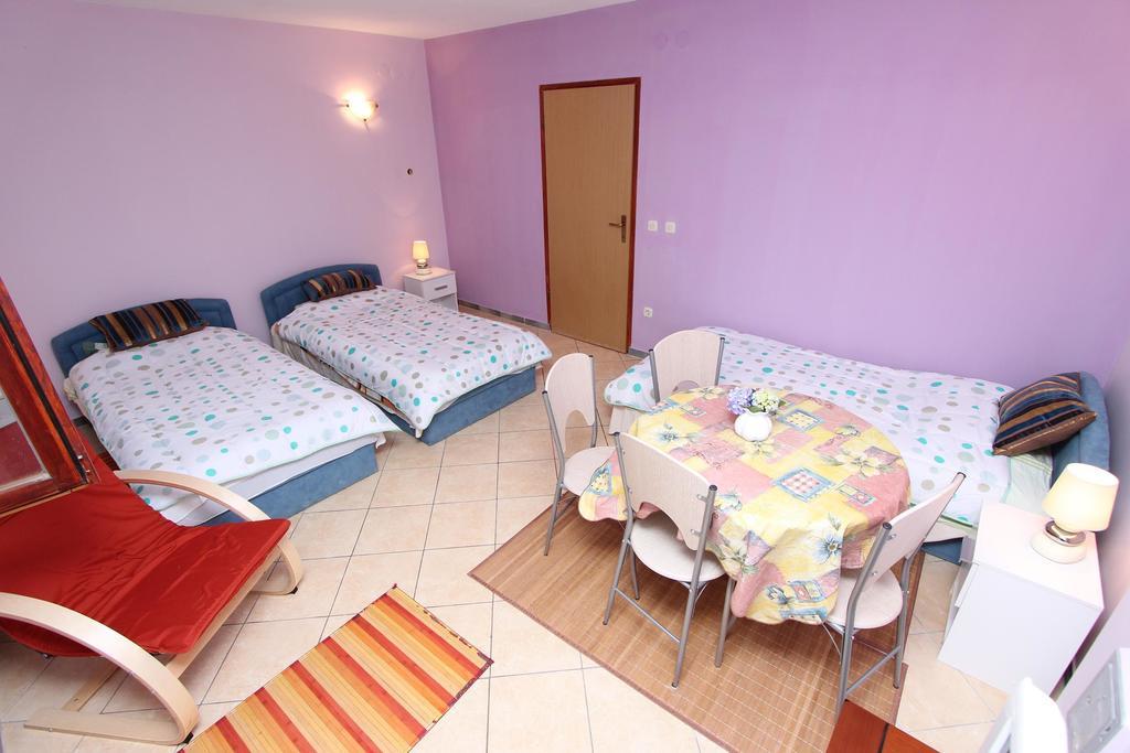 רוביני Apartments Grace חדר תמונה
