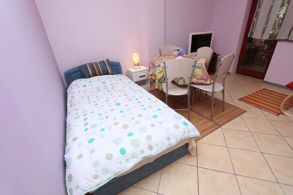 רוביני Apartments Grace חדר תמונה