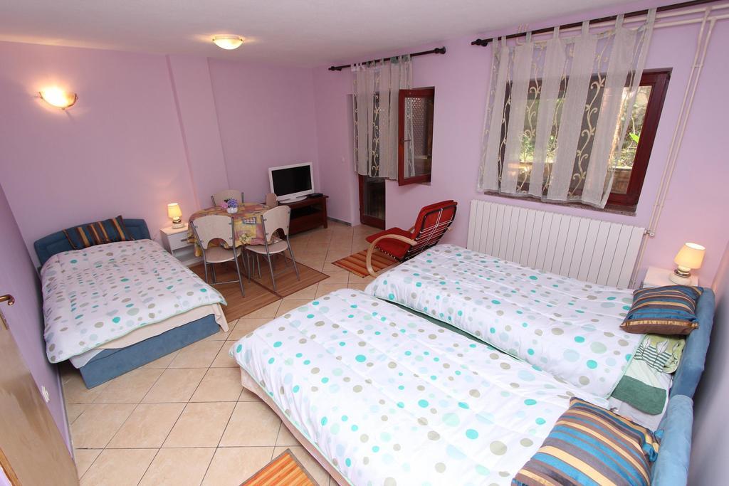 רוביני Apartments Grace חדר תמונה