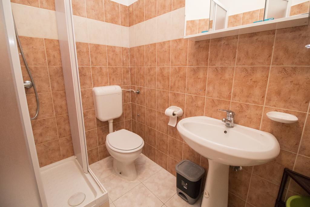 רוביני Apartments Grace מראה חיצוני תמונה